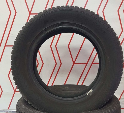 Шины Goodyear Vector 4Seasons GEN-2 205/60 R16 -- б/у 5