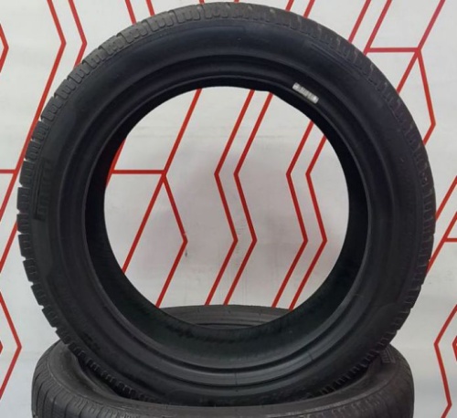 Шины Pirelli Winter Sottozero 210 235/45 R17 -- б/у 5