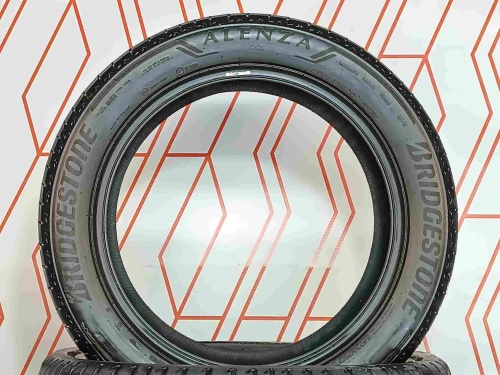 Шины Bridgestone Alenza 001 285/45 R20 -- б/у 5.5