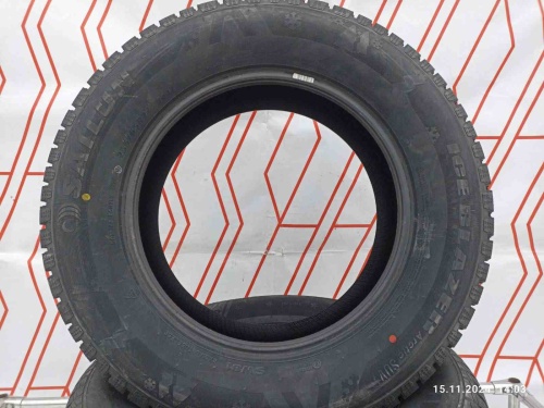 Шины Sailun Ice Blazer Arctic SUV 235/65 R17 104T