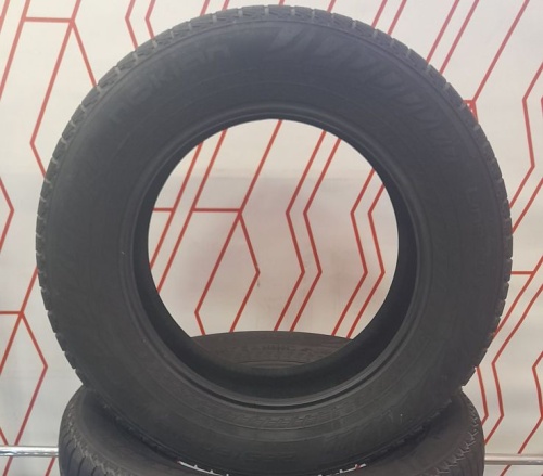 Шины Nokian Tyres Line 265/60 R18 -- б/у 5.5