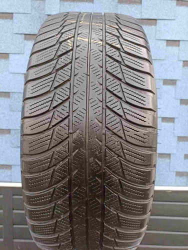 Шины Bridgestone Blizzak LM-001 225/55 R16 -- б/у 5